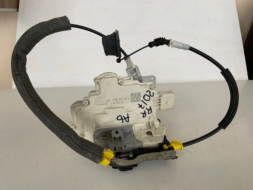 Rear door lock 4G0839016A