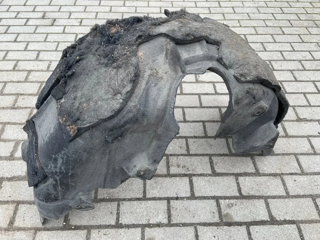 Tagumine poritiivakate 4H0810172E