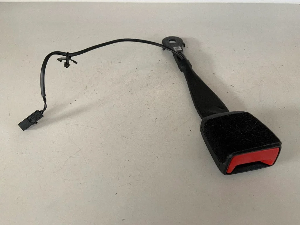 Front seatbelt buckle – Audi Q7 4M (2015-)
