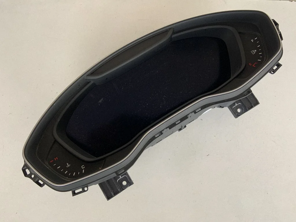 Spidomeeter (näidikuplokk) 8W5920890G