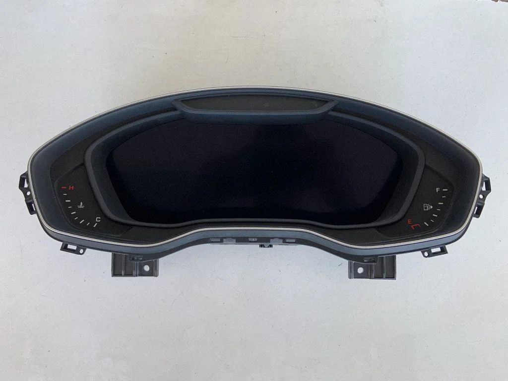 Spidomeeter (näidikuplokk) 8W5920890D