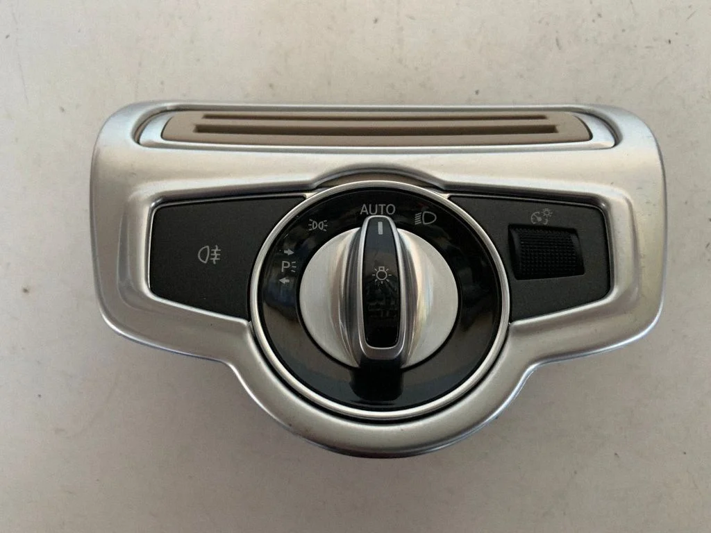 Light switch – Mercedes-Benz C-Class W205 (2014-2021)
