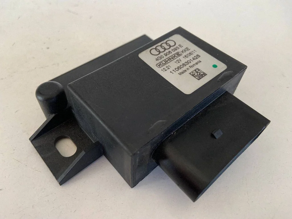Degalų (kuro) siurblio valdymo blokas