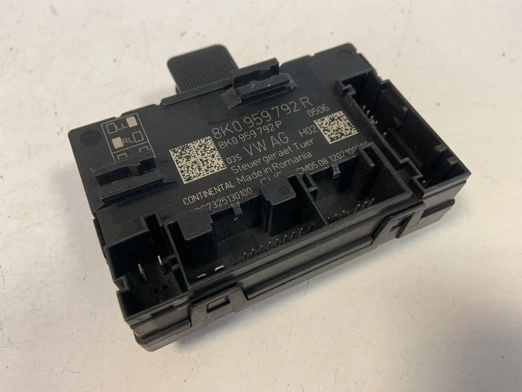 Door control unit/module 8K0959792R