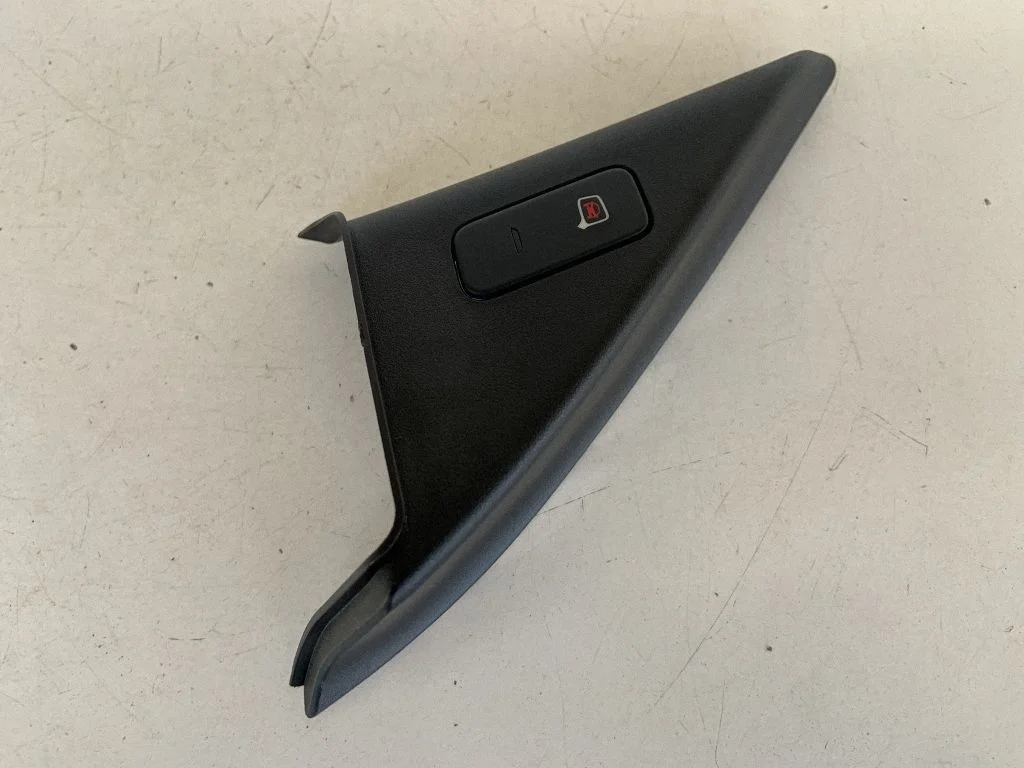 Välispeegli plastkate 4G0857505A
