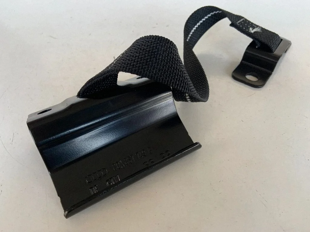 Battery bracket – Audi Q5 SQ5 FY (2017-2025)