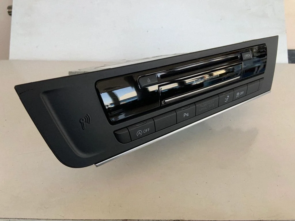 Raadio / CD/DVD-mängija / navigatsioon – Audi A7 S7 4G (2011-2017)