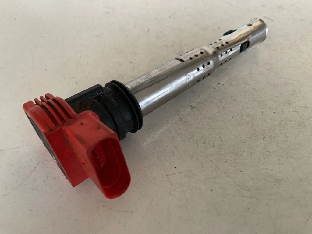 High voltage ignition coil 06E905115E