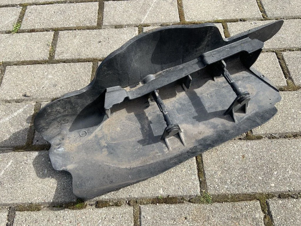 Rear underbody cover/under tray 80A505415C