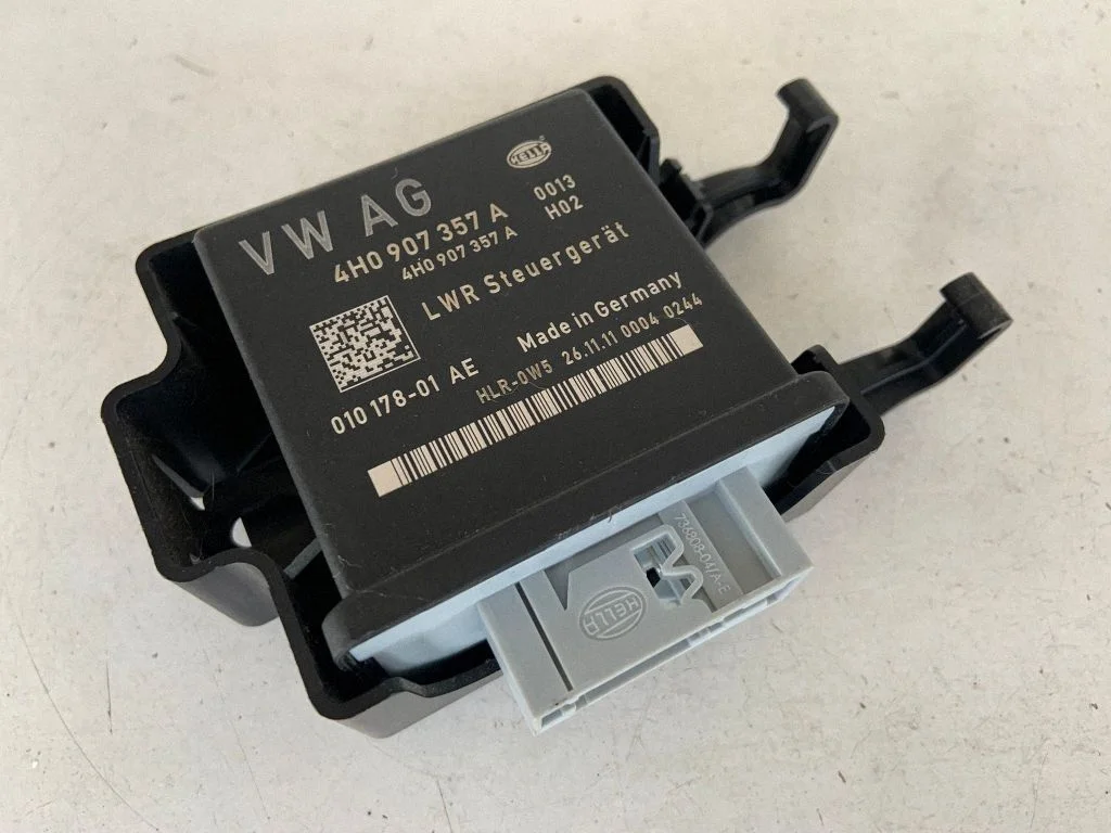 Light module LCM 4H0907357A
