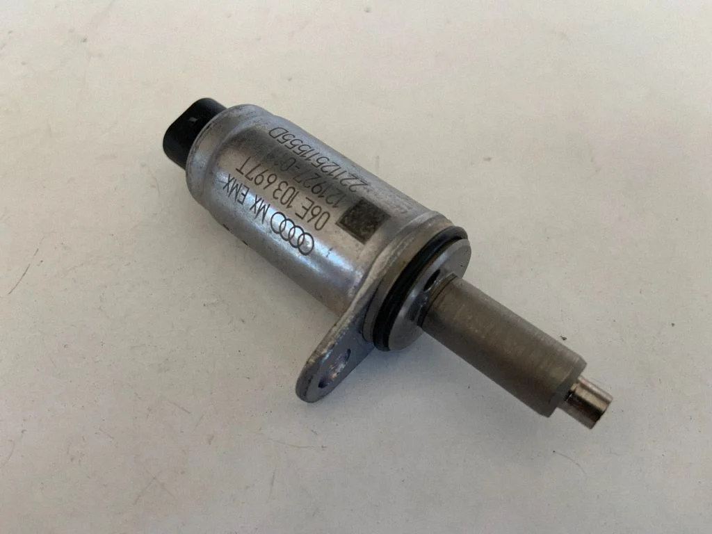 Nukkvõlli asendi andur 06E103697T