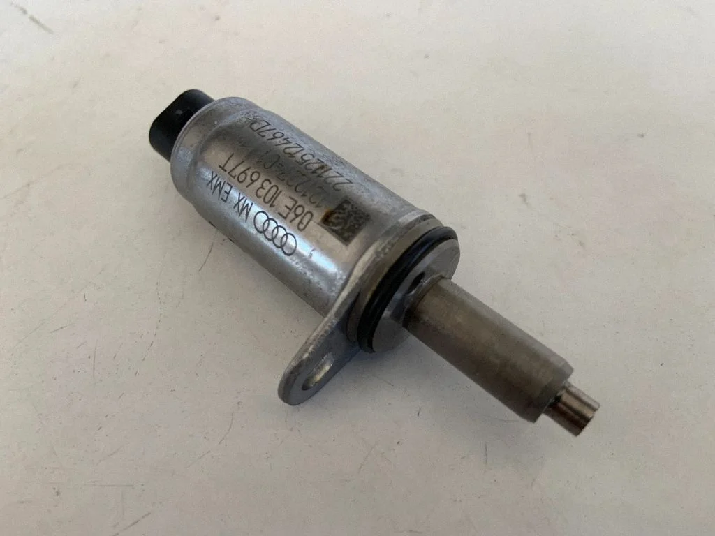 Nukkvõlli asendi andur 06E103697T