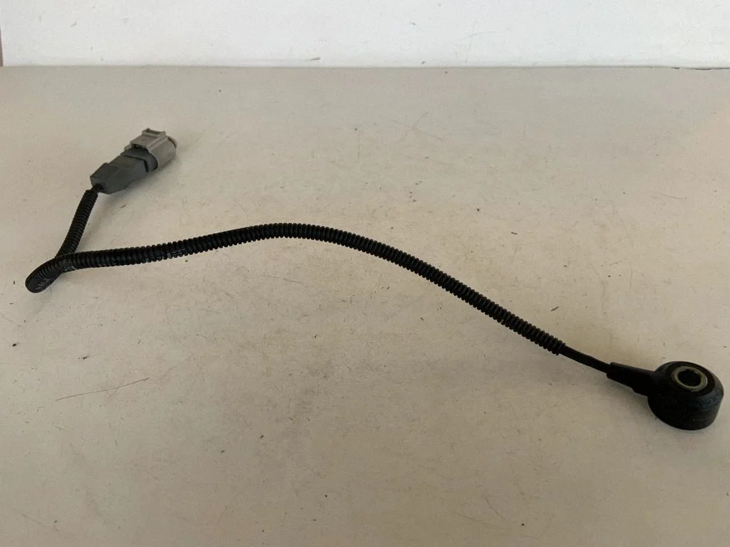 Detonation knock sensor 06E905377C