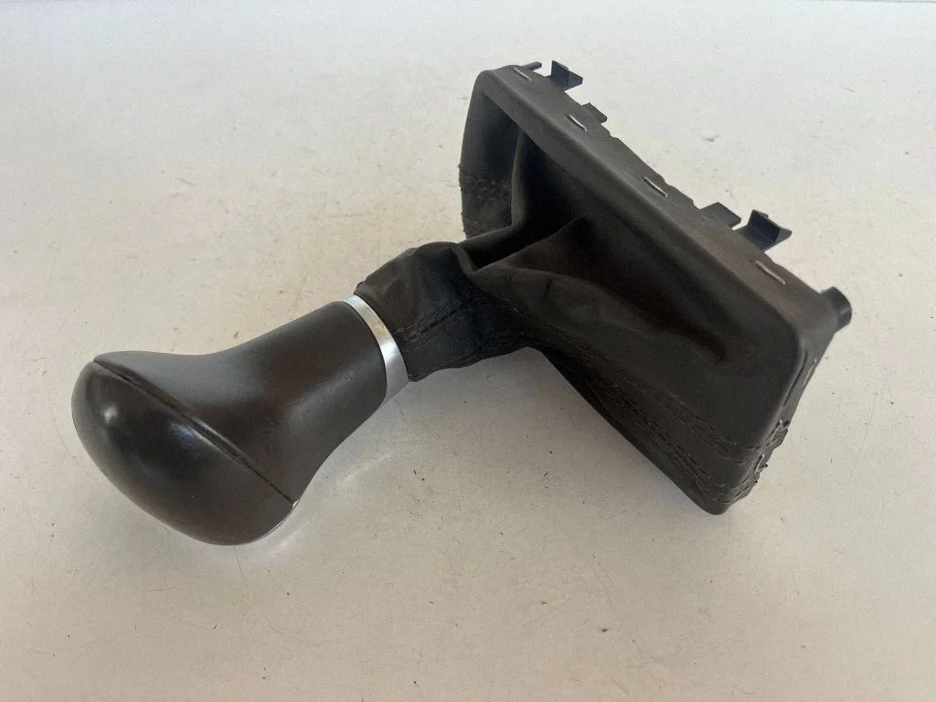 Gear lever shifter trim leather/knob 8K1713139R