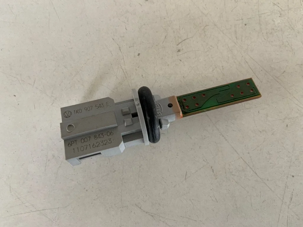 Salona temperatūras sensors 1K0907543E