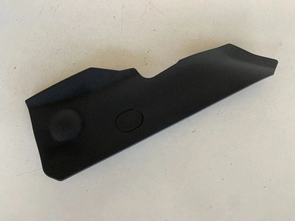 Pozostałe elementy konsoli środkowej (tunelu) 4G1863279