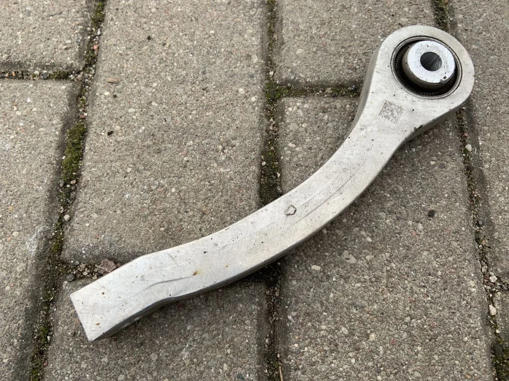 Stabilizatoriaus laikiklis (galas)