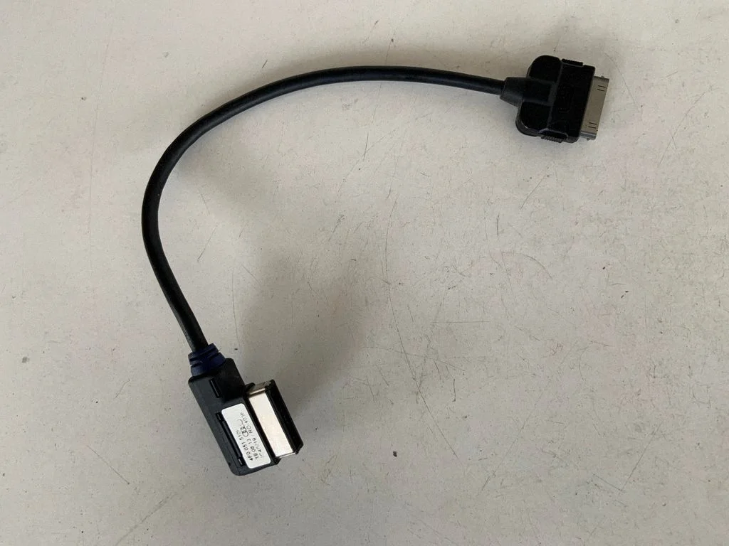 iPod connector socket – Audi A7 S7 4G (2011-2017)