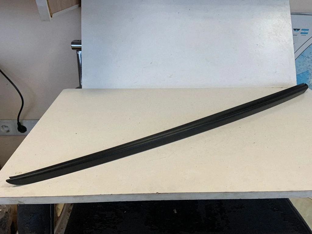 Esiklaasi liist 80A854328B