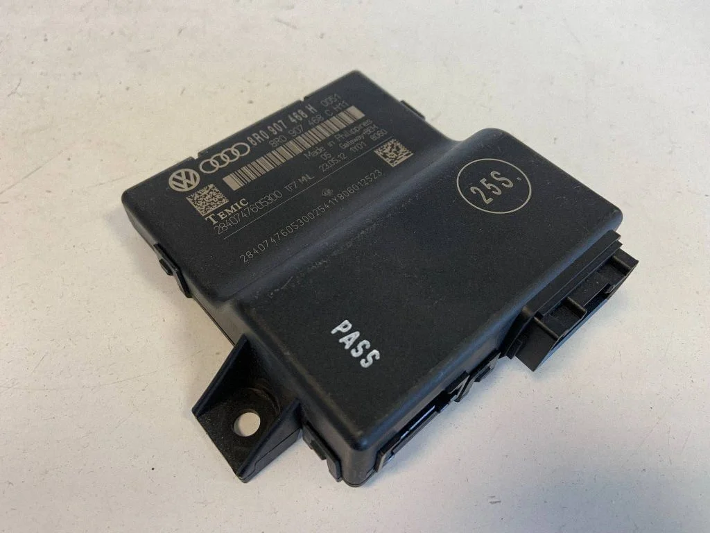 Gateway control module 8R0907468H