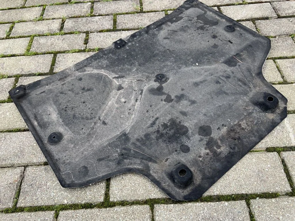 Pavarų dėžės apsauga