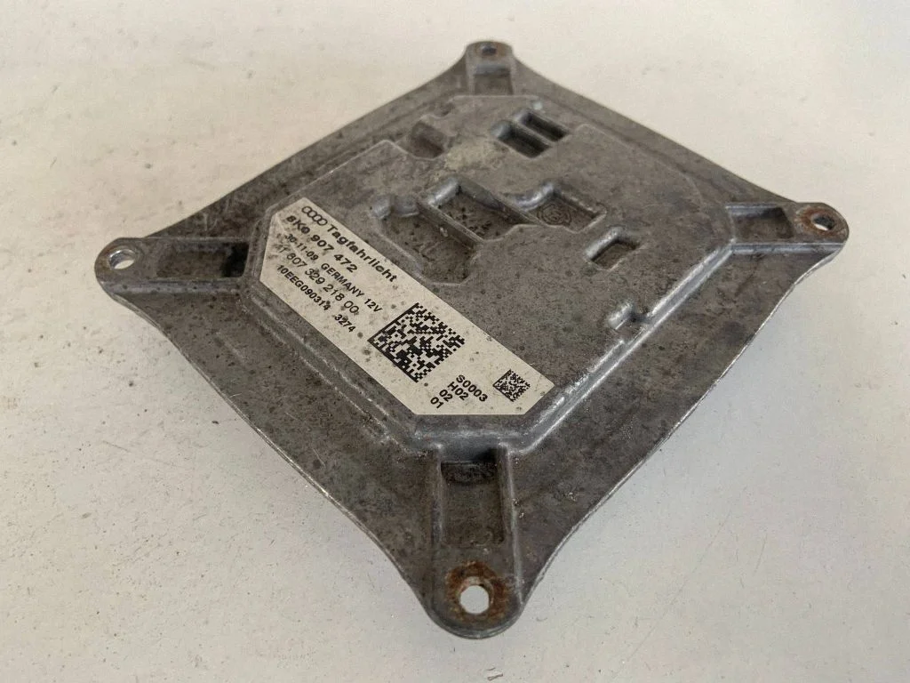 LED ballast control module – Audi A4 Allroad B8 (2008-2016)
