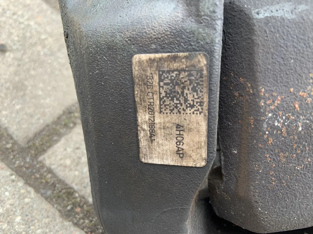 Zacisk hamulcowy przedni – Audi A8 S8 D4 4H (2010-2016)
