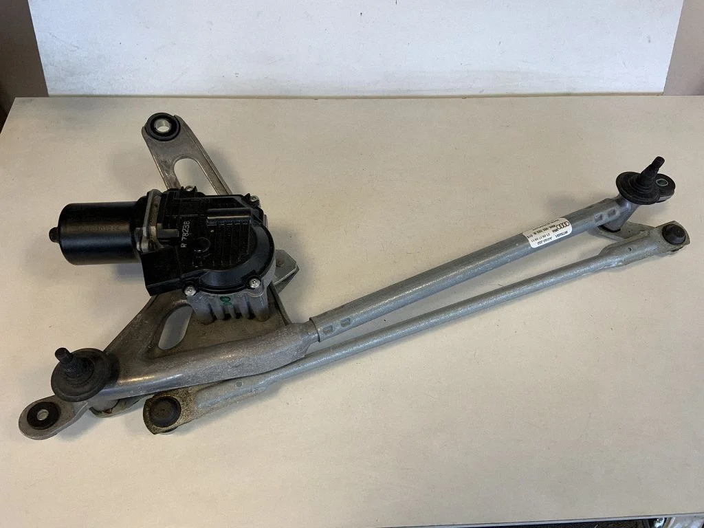 Kojameeste mehhanismi komplekt 8W6955023B