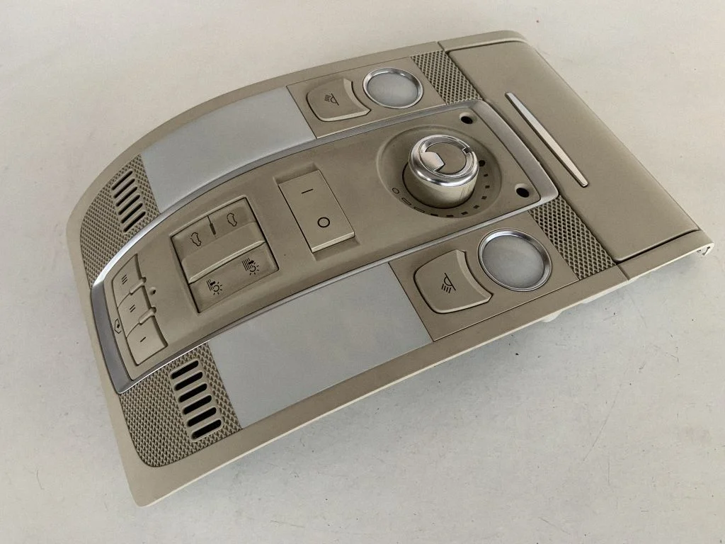 Front seat light 4L0947135R