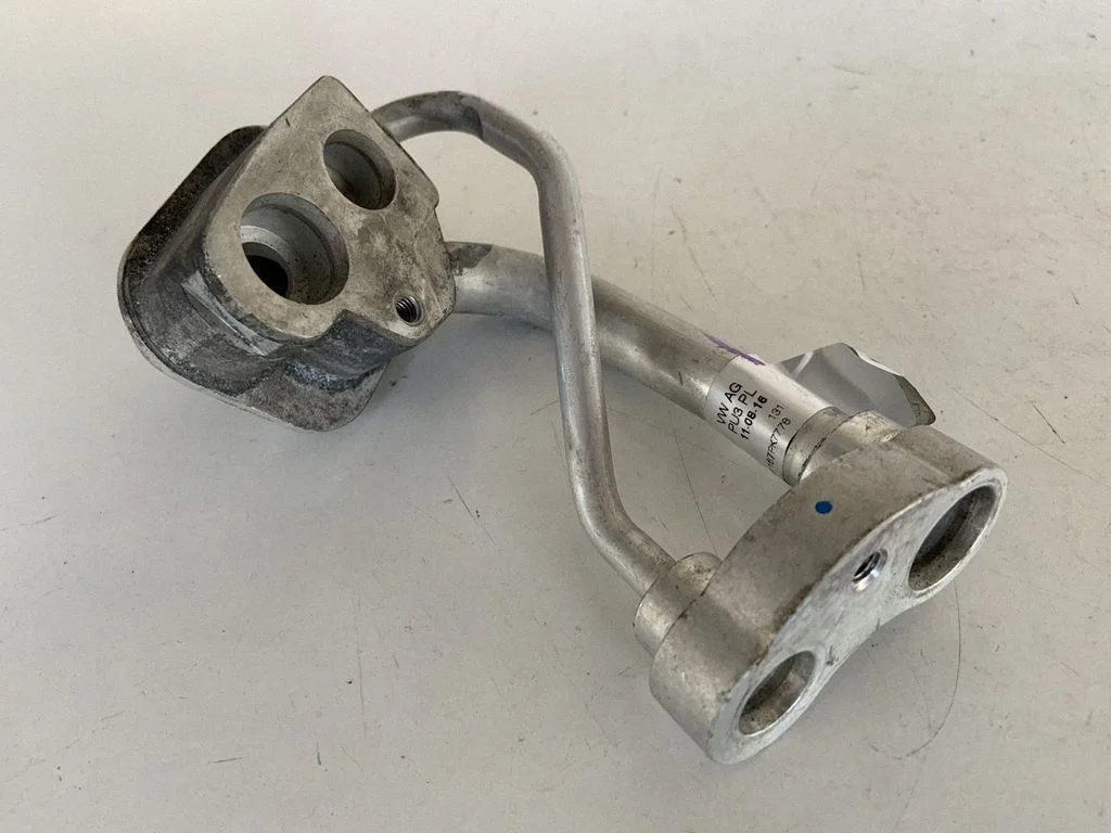 Air conditioning (A/C) pipe/hose 4M0820339G