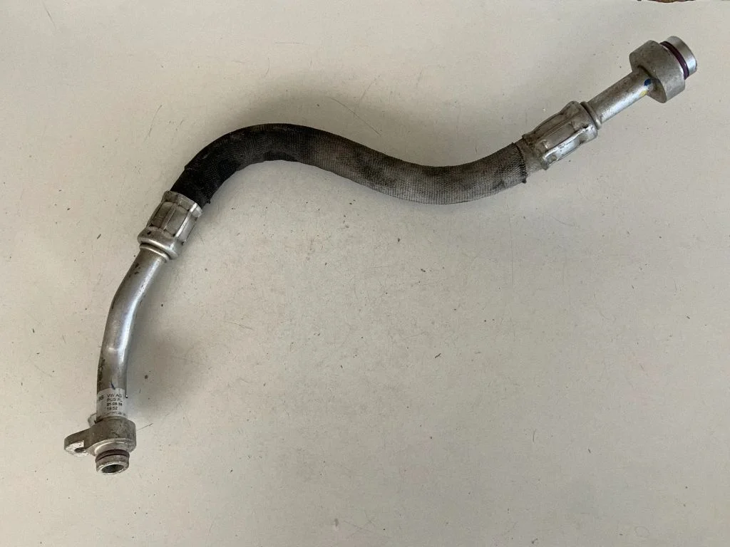 Air conditioning (A/C) pipe/hose 4M0816743BS