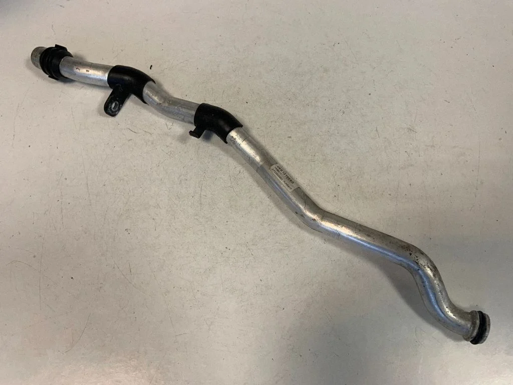 Engine coolant pipe/hose 06E121065S