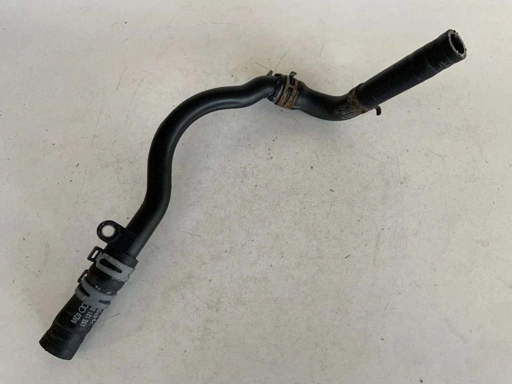 Engine coolant pipe/hose 06E121044M