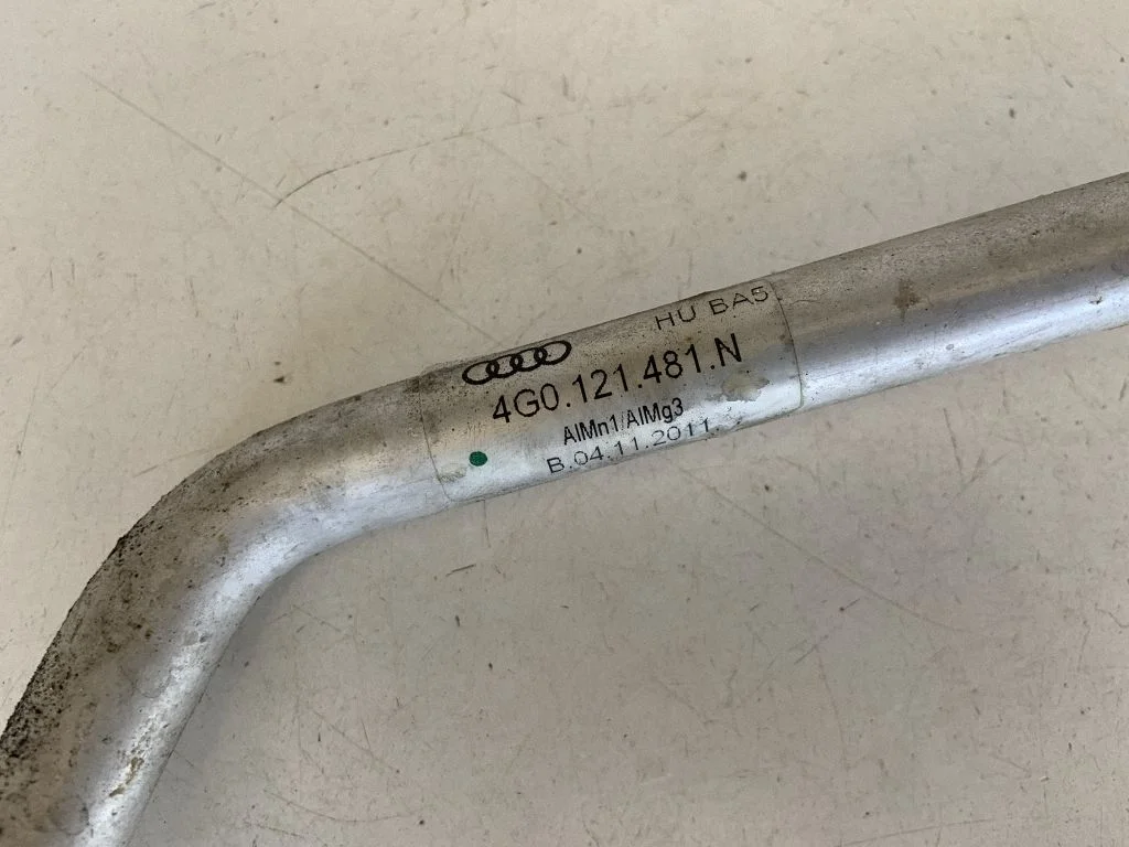 Engine coolant pipe/hose 4G0121481N
