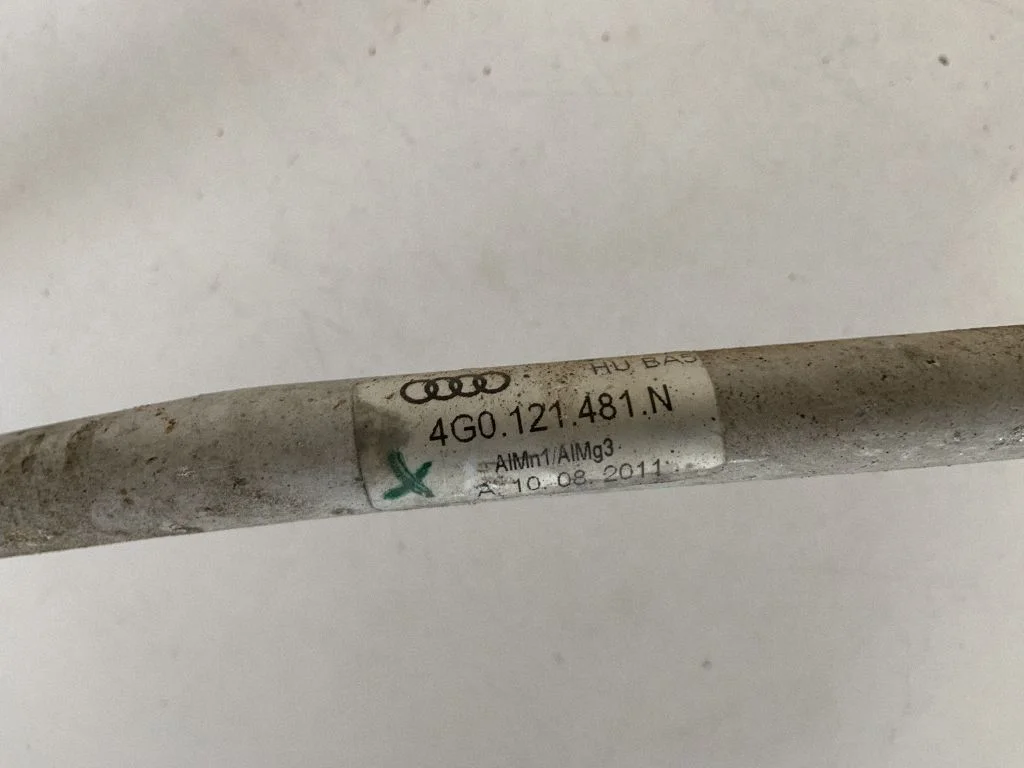 Engine coolant pipe/hose 4G0121481N