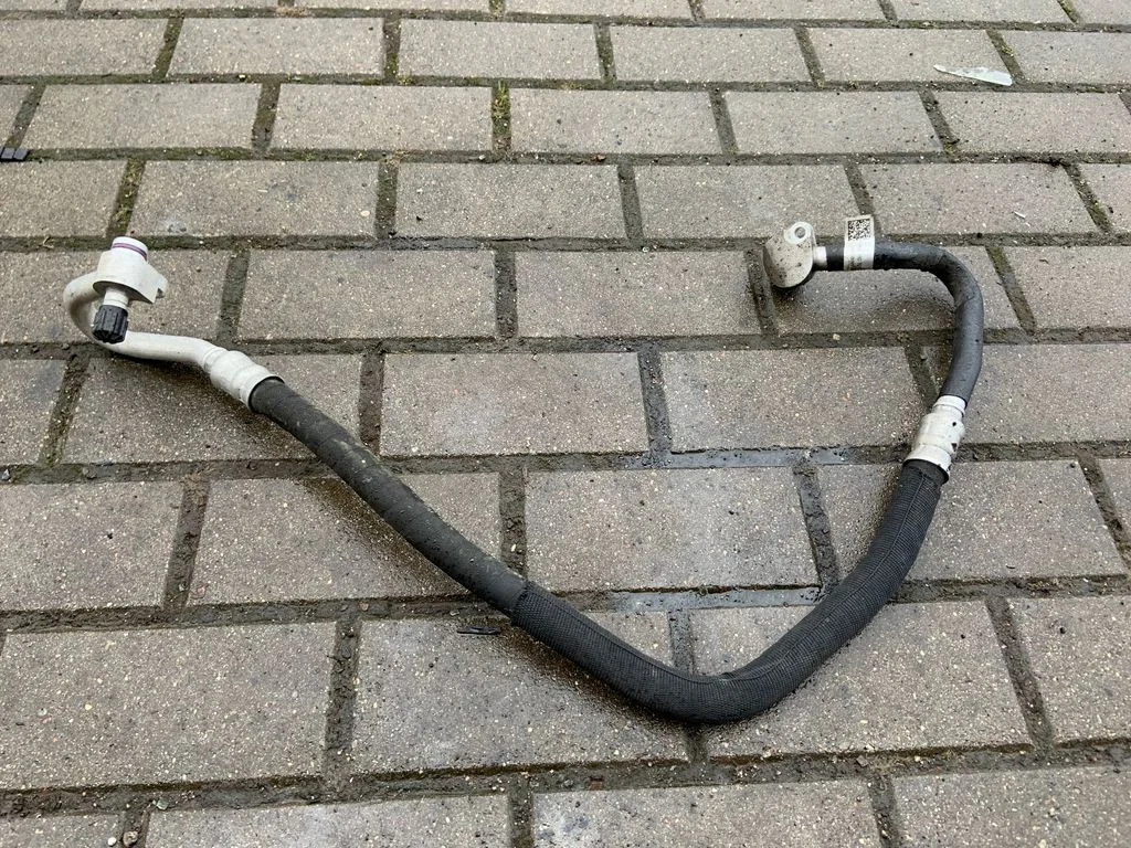 Oro kondicionieriaus vamzdelis (-ai)/ žarna (-os)