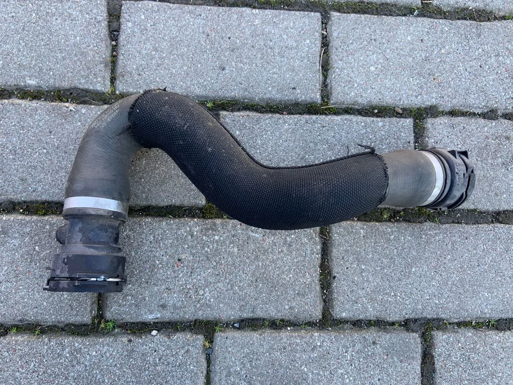 Przewody układu chłodzenia silnika – Audi A6 S6 C7 4G (2011-2018)
