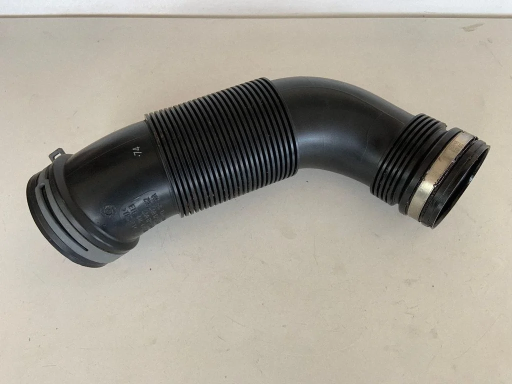 Air intake duct part 5Q0129654P