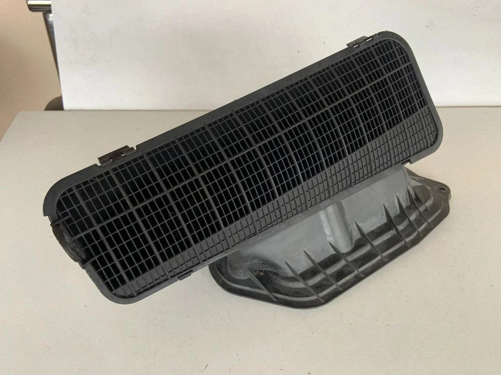 Gaisa ieplūdes kanāla detaļa (-as) 4G1819904A