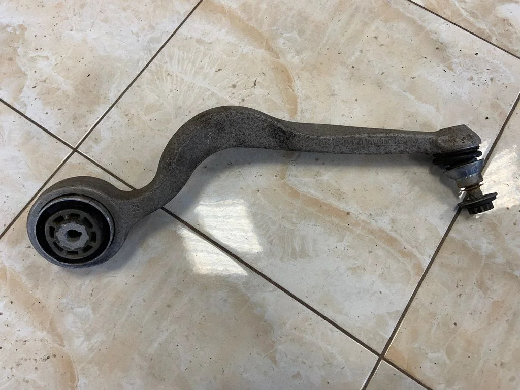 Front lower control arm/wishbone 2130100LI