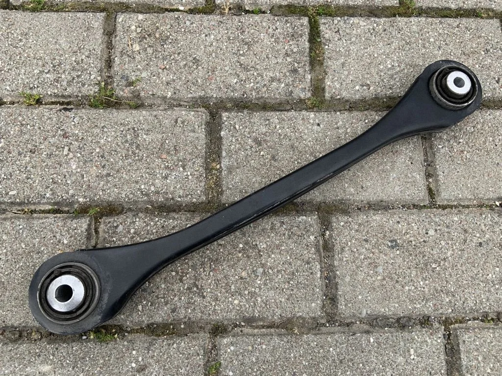 Rear control arm 4M0505291D
