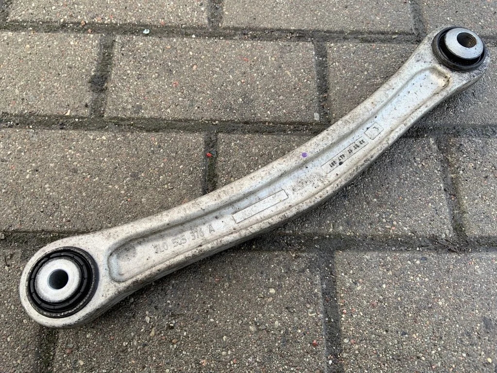 Rear control arm 7L0505376A