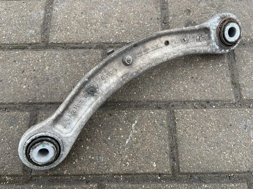 Rear control arm 7L0505375A