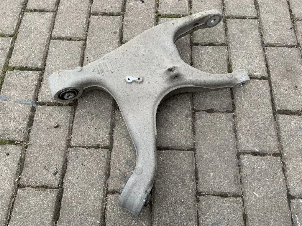Rear upper control arm/wishbone 8R0505311F