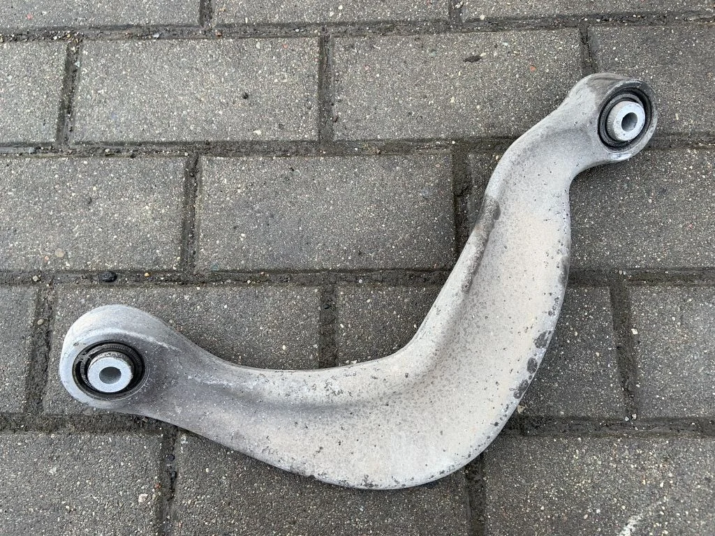 Rear upper control arm/wishbone 8K0505324H