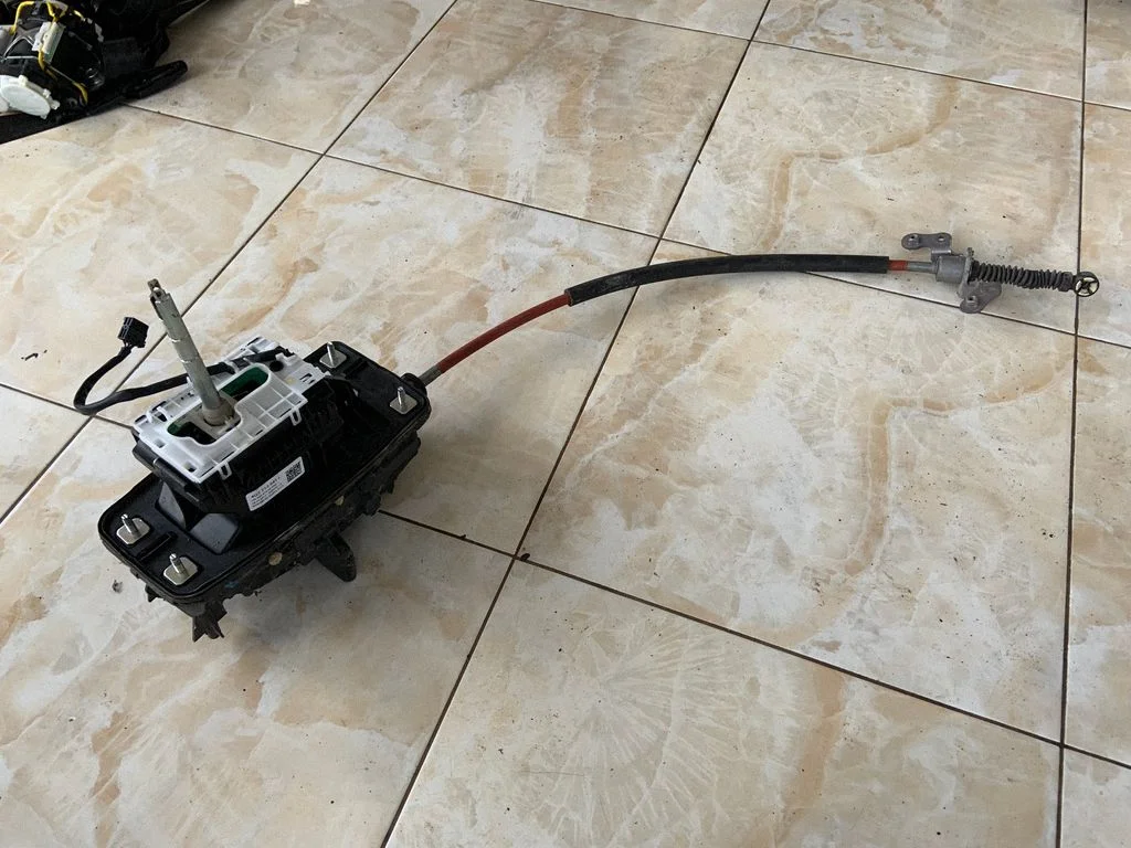 Gear selector mechanism – Audi A7 S7 4G (2011-2017)