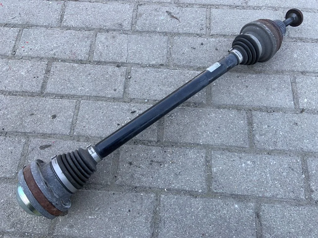 Rear driveshaft – Audi A7 S7 4G (2011-2017)