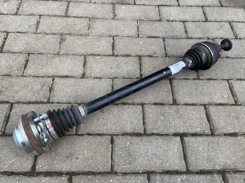 Rear driveshaft 8R0501203C