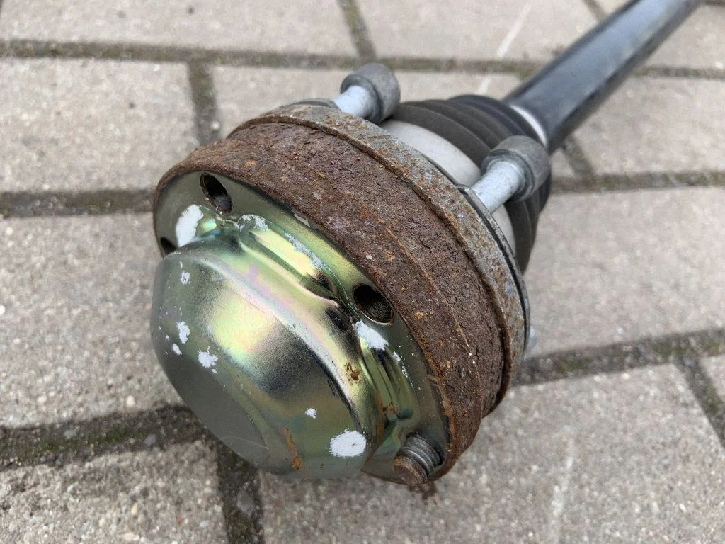 Tagumine pooltelg – Audi A8 S8 D4 4H (2010-2016)