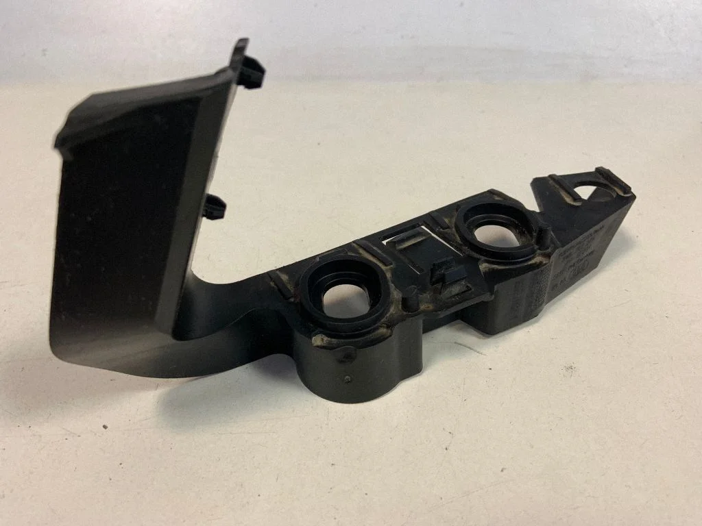 Esistange kinnitusklamber 8W6807284